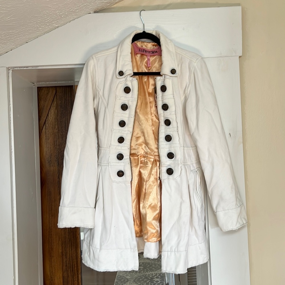 Button up coat
